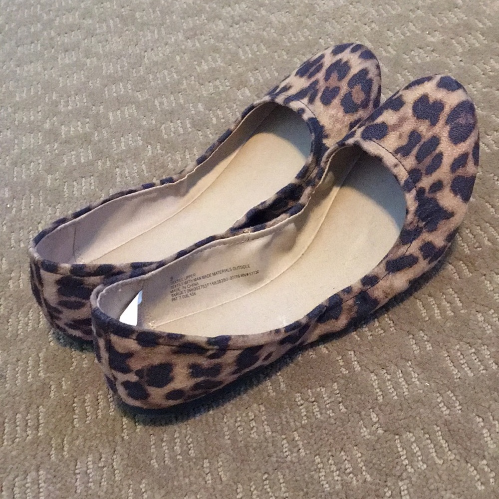 Mossimo leopard print ballet flats